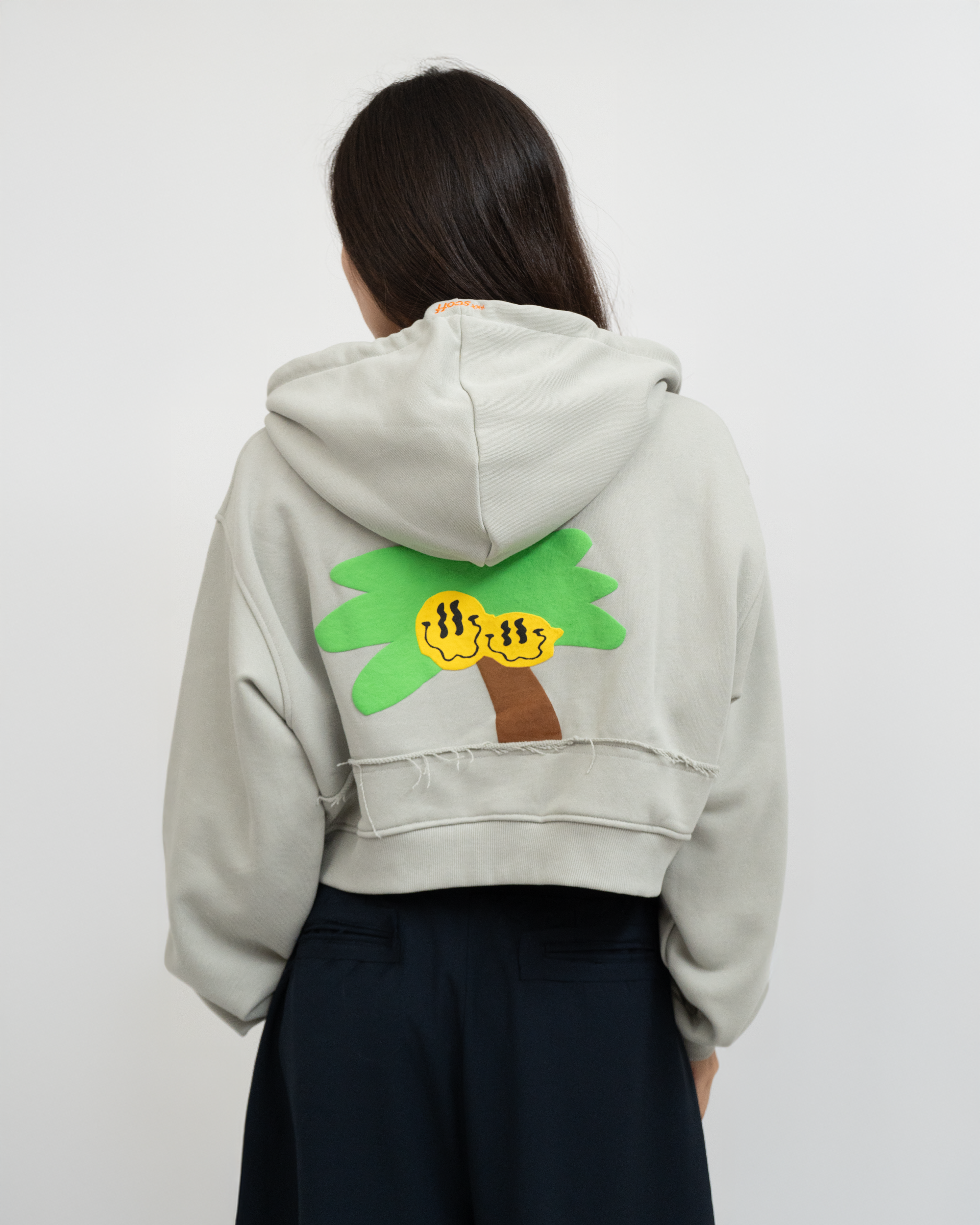 Cropped Graphic Zip-Up Hoodie – CIRCULAR LIBRARY