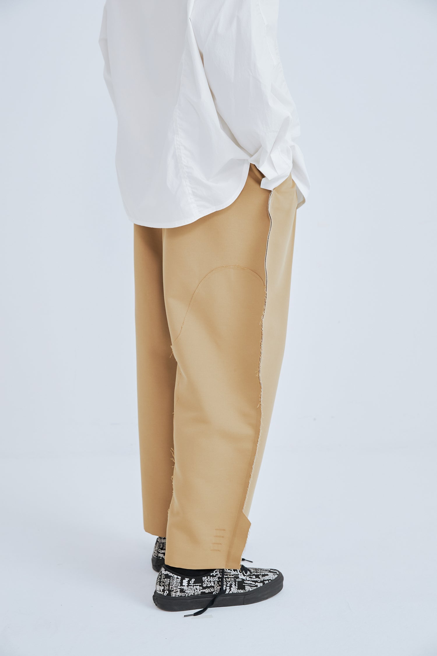 Raw Edged Two Tuck Pants - Recode Global