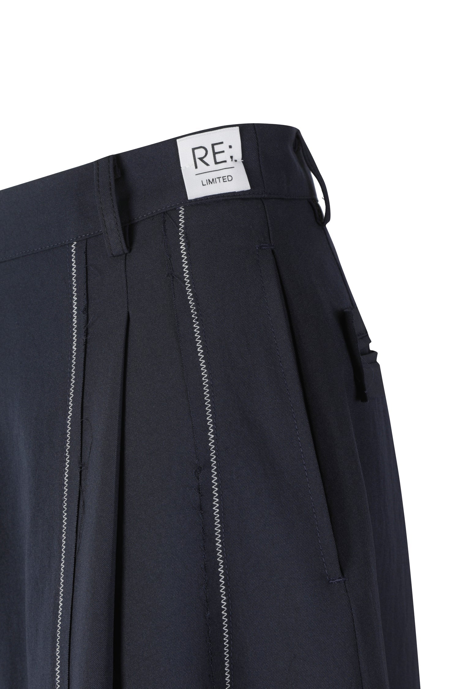 Stitch Line Point Midi Pants - Recode Global