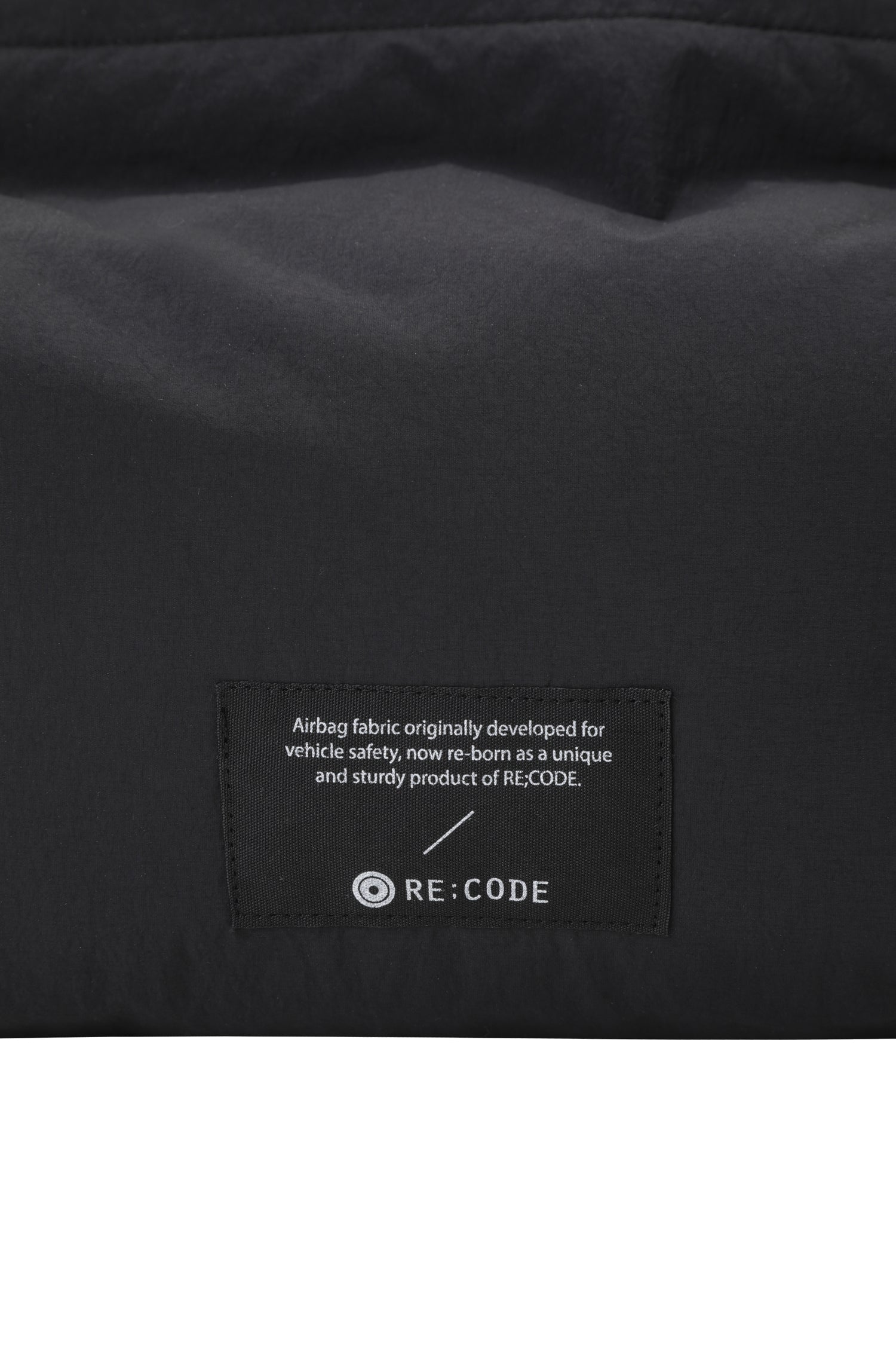 Crispy Recyled Nylon Tissue Cover (L) - Recode Global