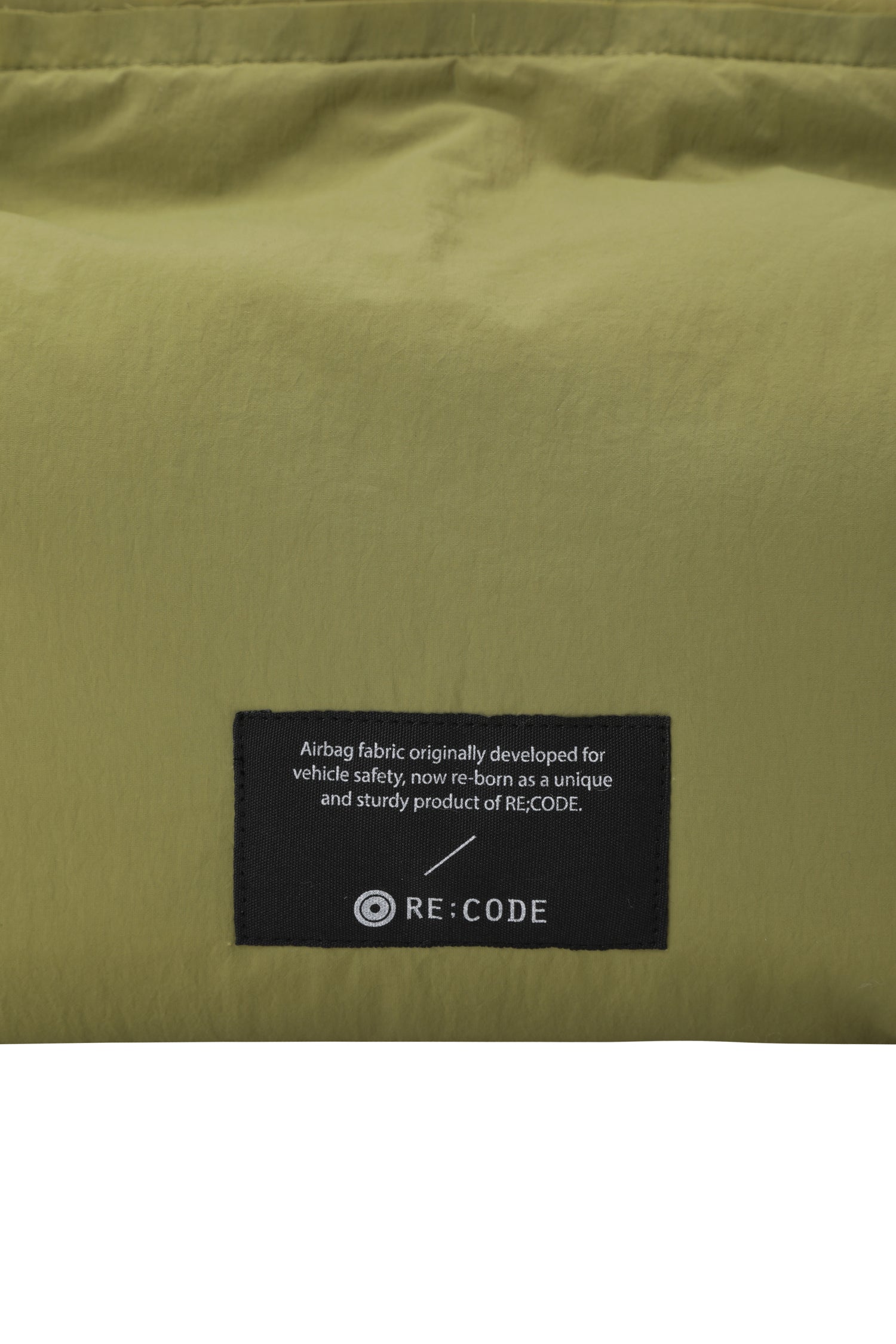 Crispy Recyled Nylon Tissue Cover (L) - Recode Global